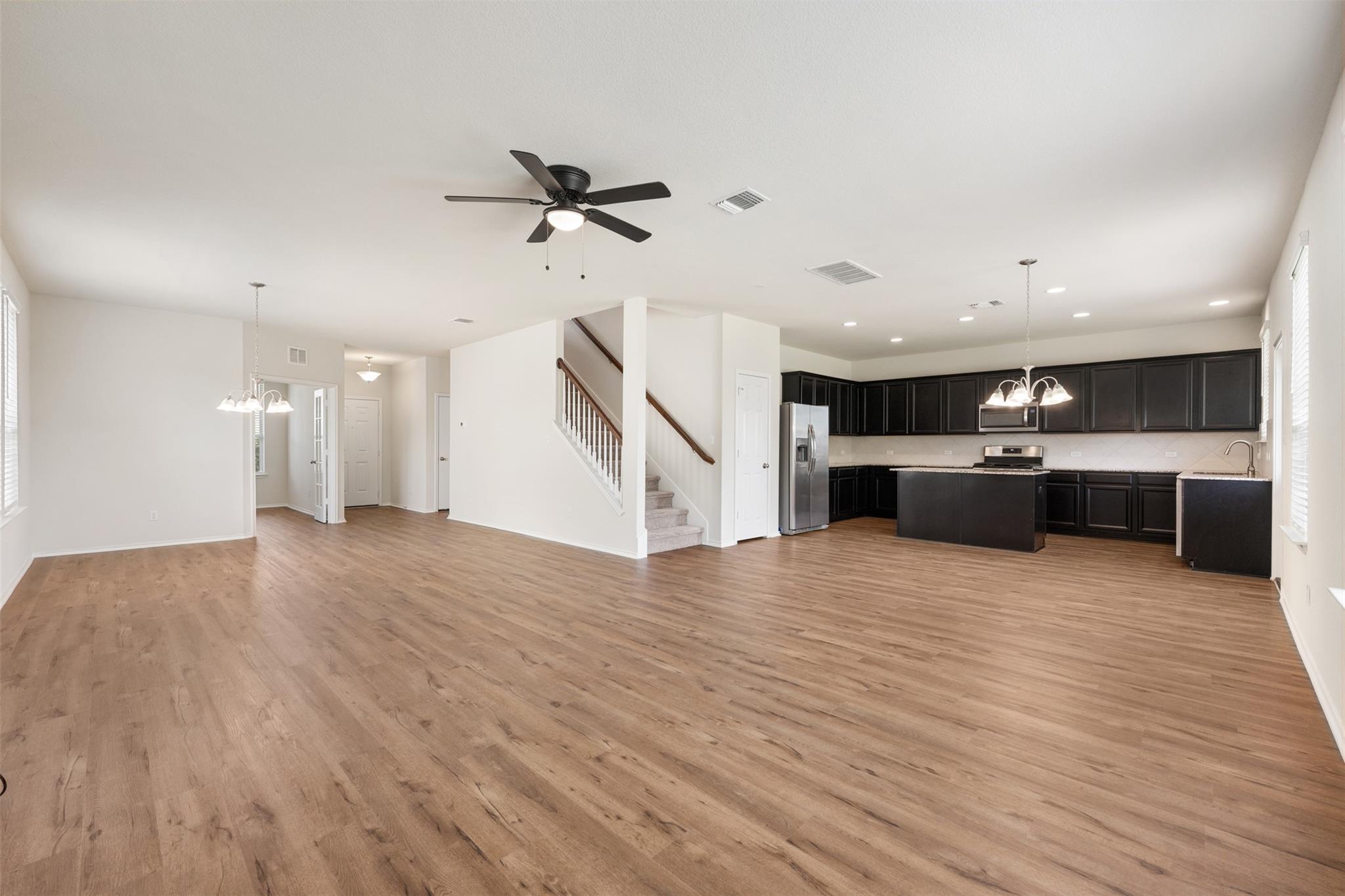 2204 Cliffbrake Way Property Photo 14