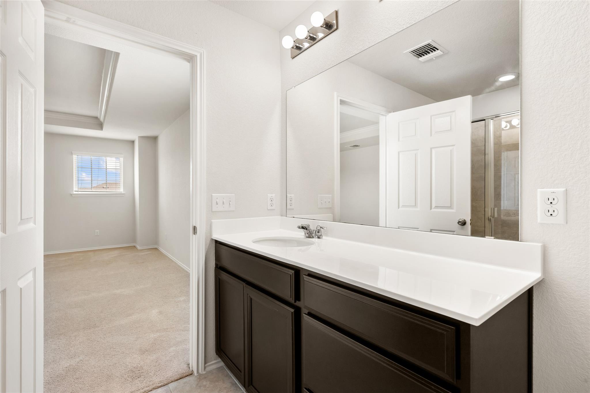 2204 Cliffbrake Way Property Photo 31
