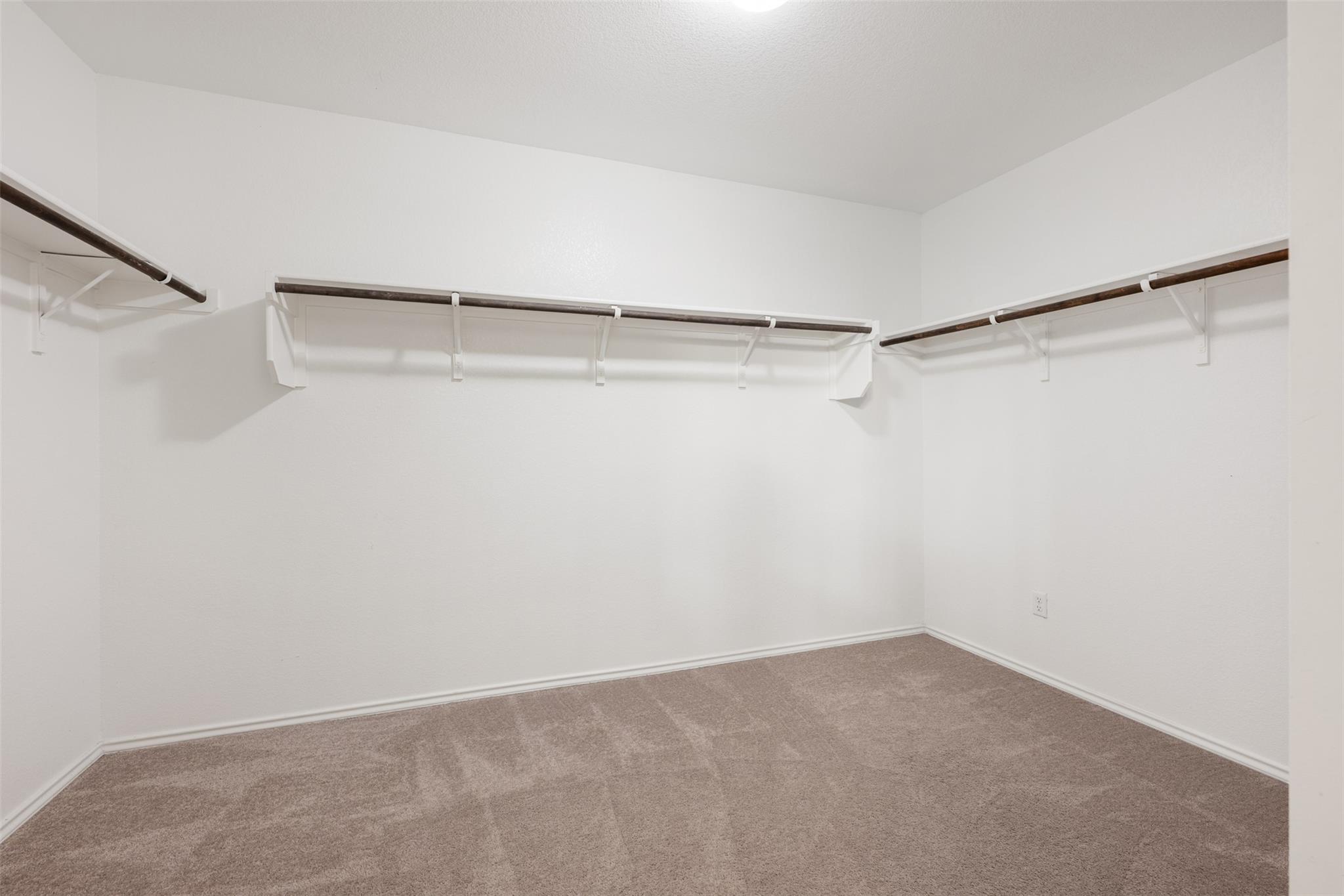 2204 Cliffbrake Way Property Photo 33