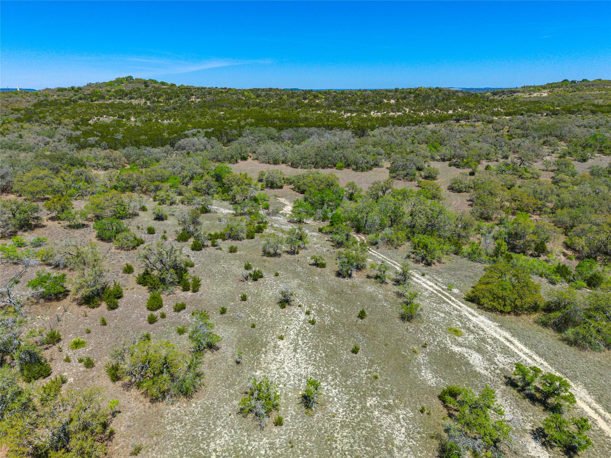 955 Upper Balcones Rd Property Photo 2