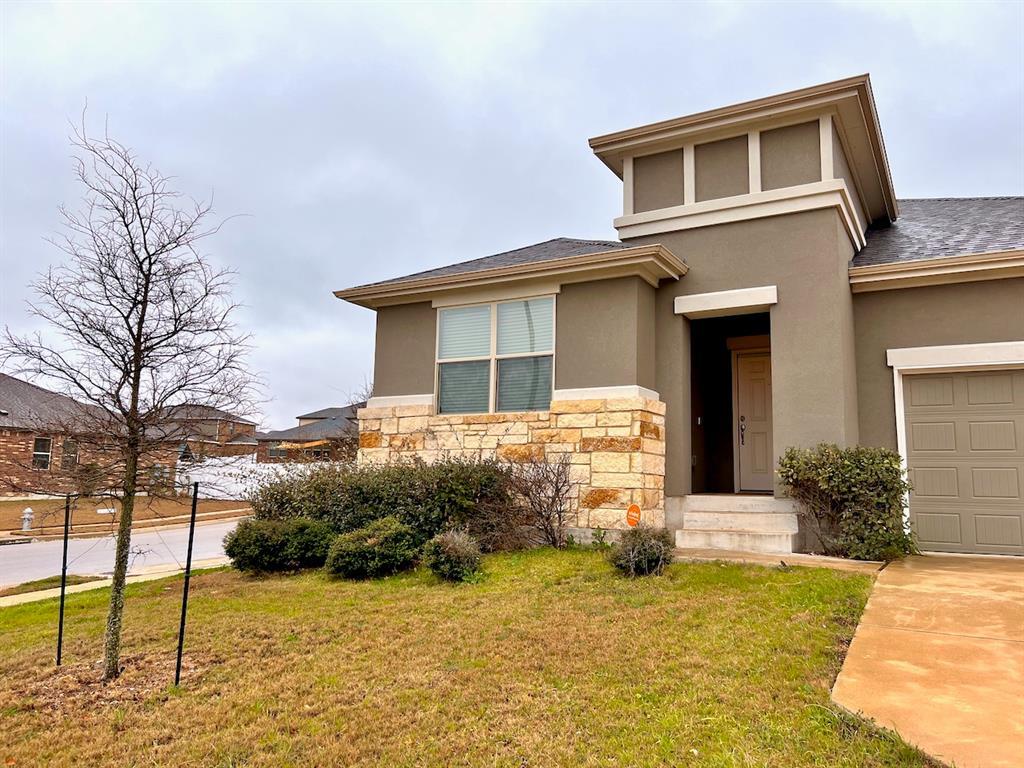 5717 Lehman Way Property Photo 3
