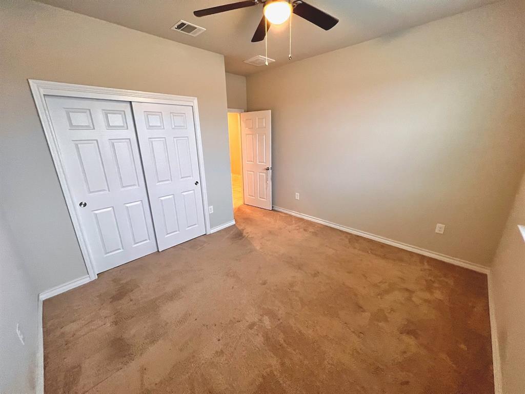 5717 Lehman Way Property Photo 12