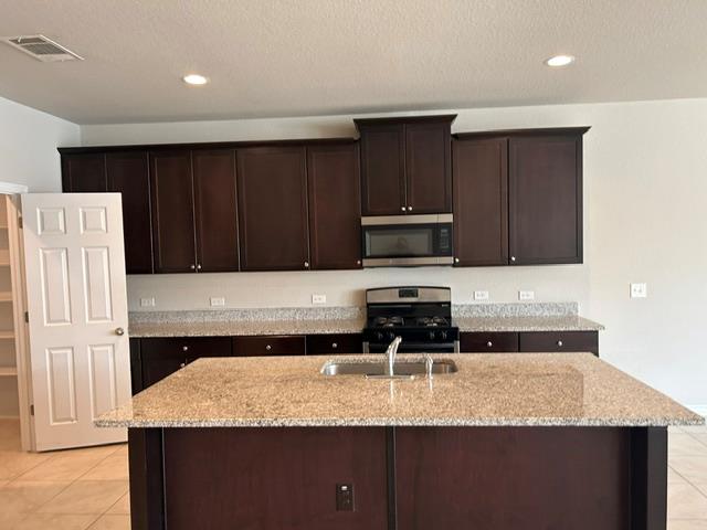 5717 Lehman Way Property Photo 14