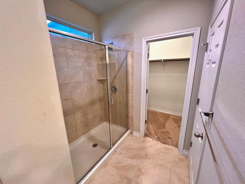 5717 Lehman Way Property Photo 21
