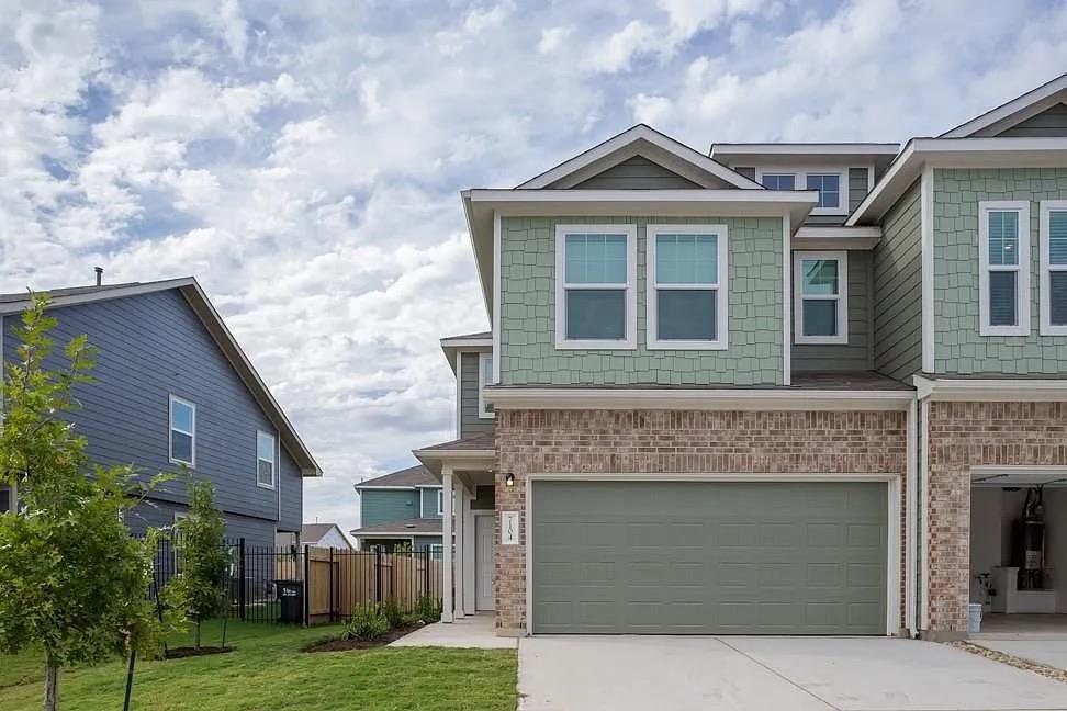7104 Spotted Leaf Way Property Photo 1