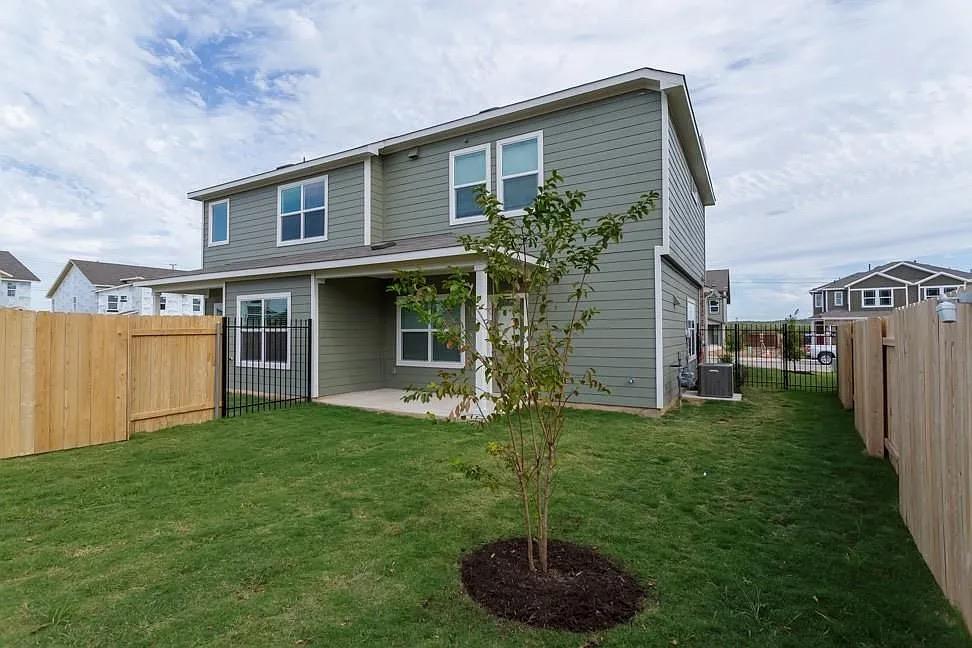 7104 Spotted Leaf Way Property Photo 36