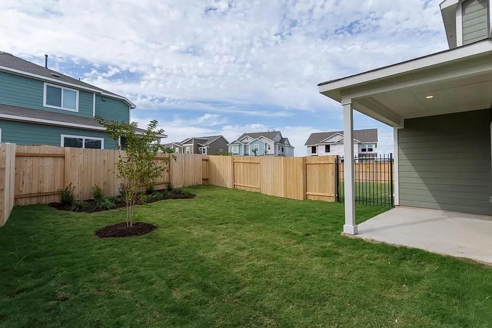7104 Spotted Leaf Way Property Photo 37