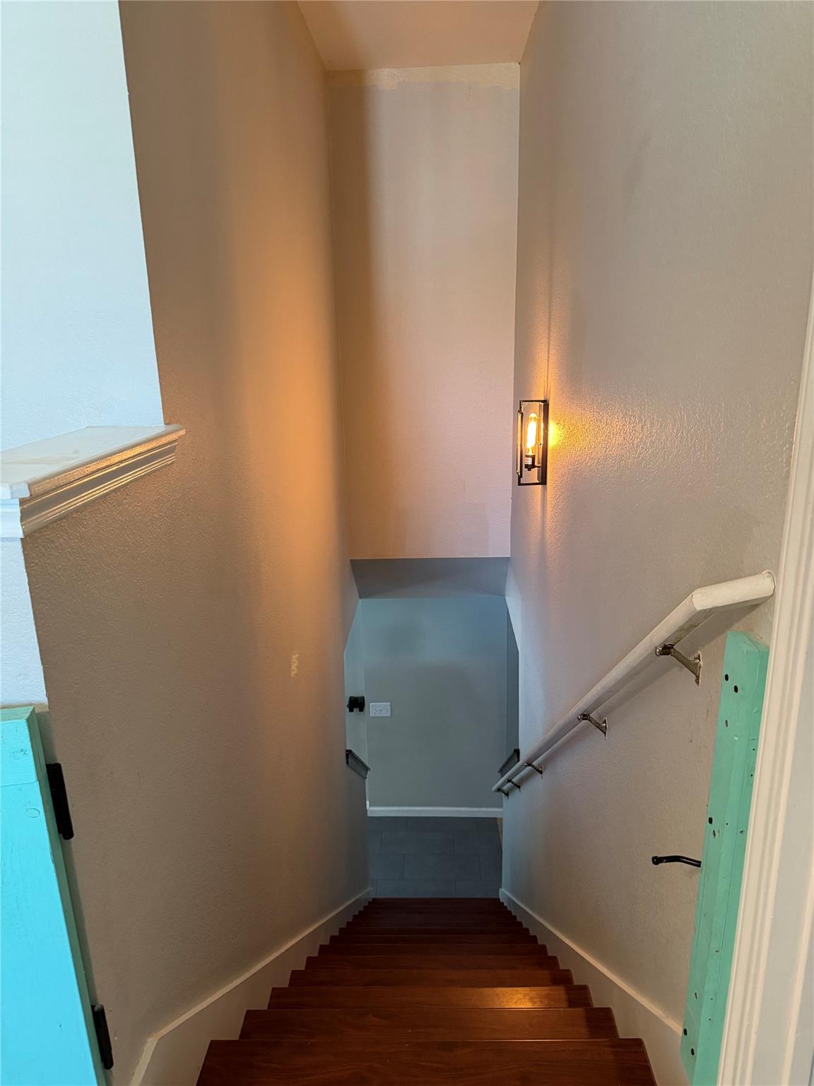 7108 Walkup Ln Property Photo 11