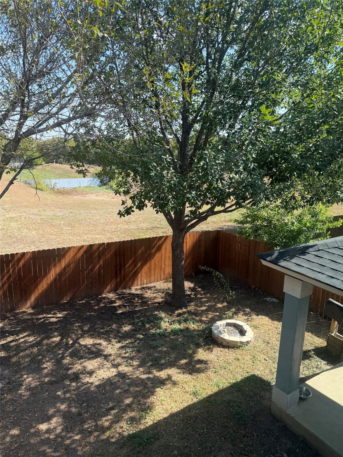 7108 Walkup Ln Property Photo 26