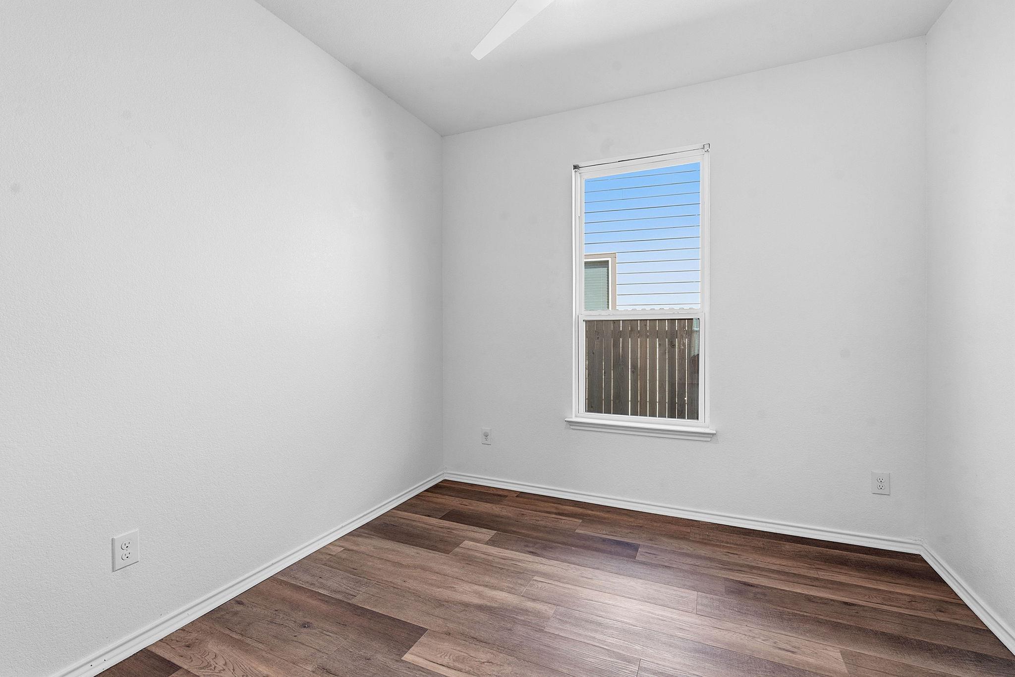 13413 Abigail Adams St Property Photo 20