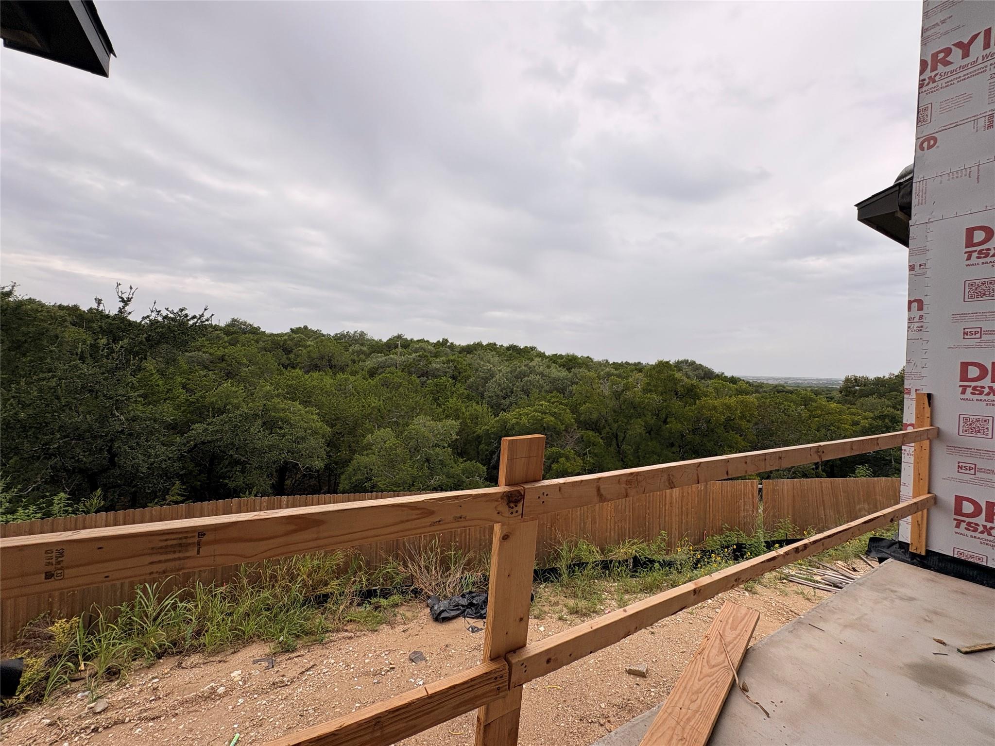 1301 Jolie Rose Bnd Property Photo 11