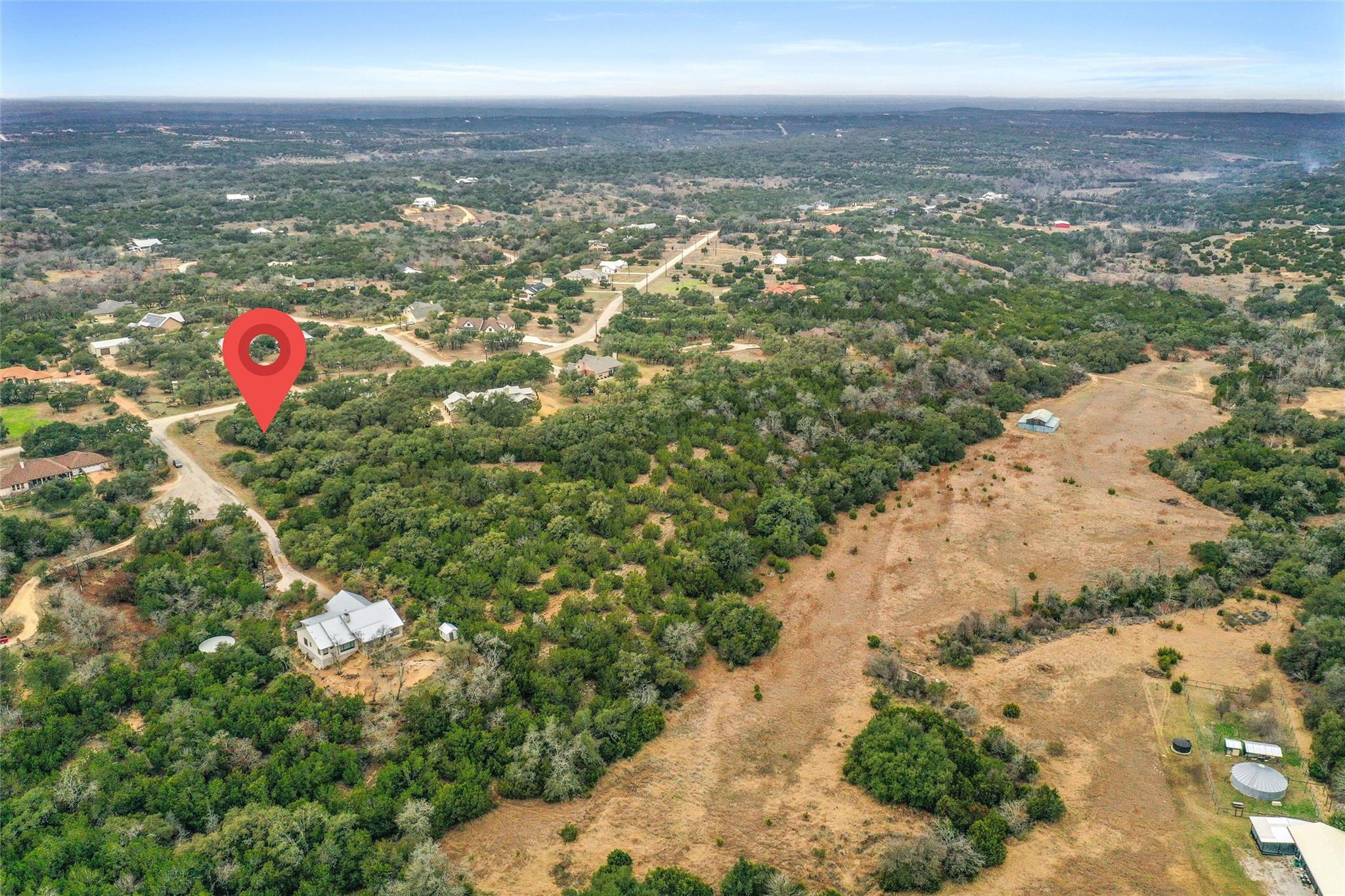 1080 Beauchamp Rd Property Photo 8