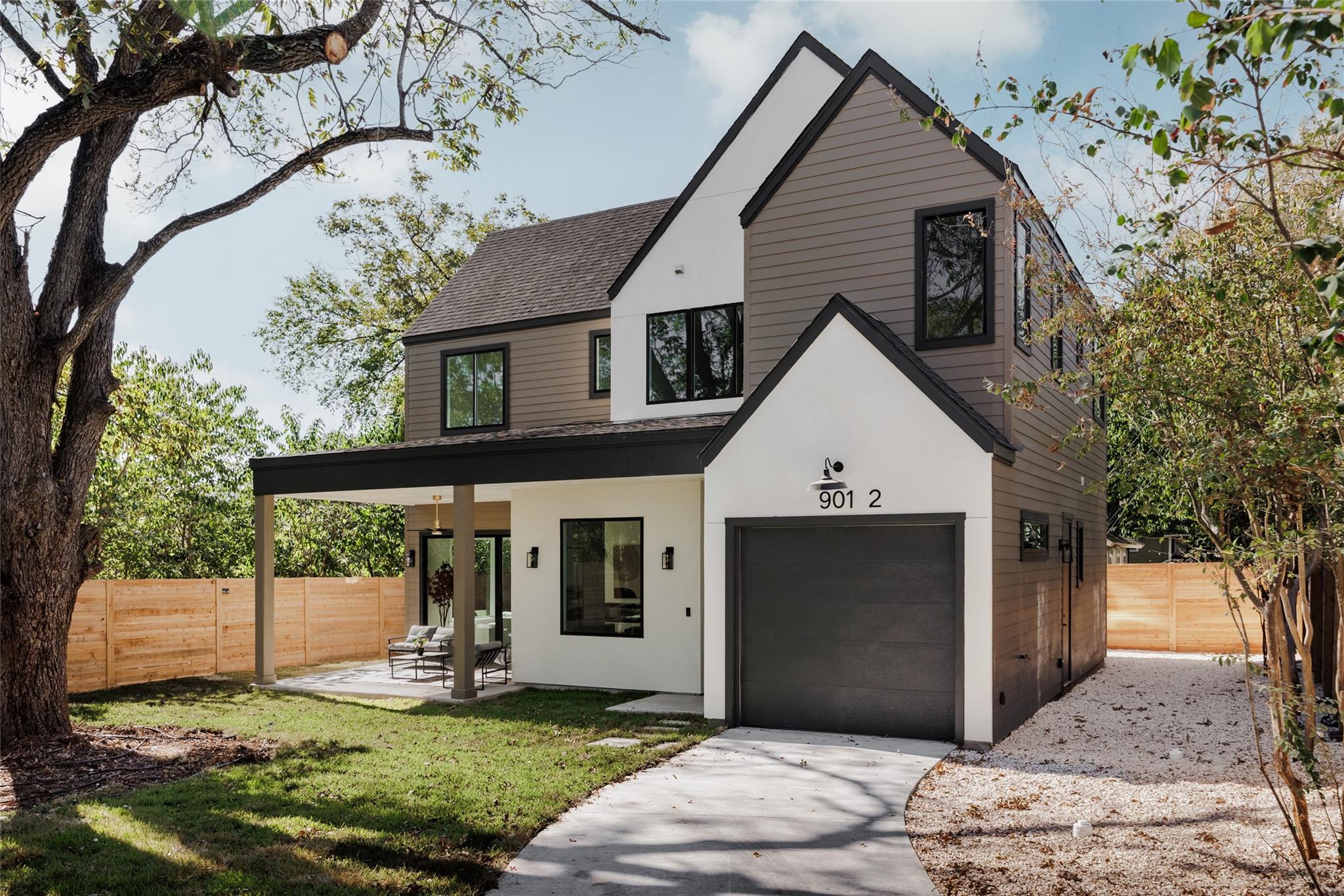 901 Redd St #2 Property Photo 3