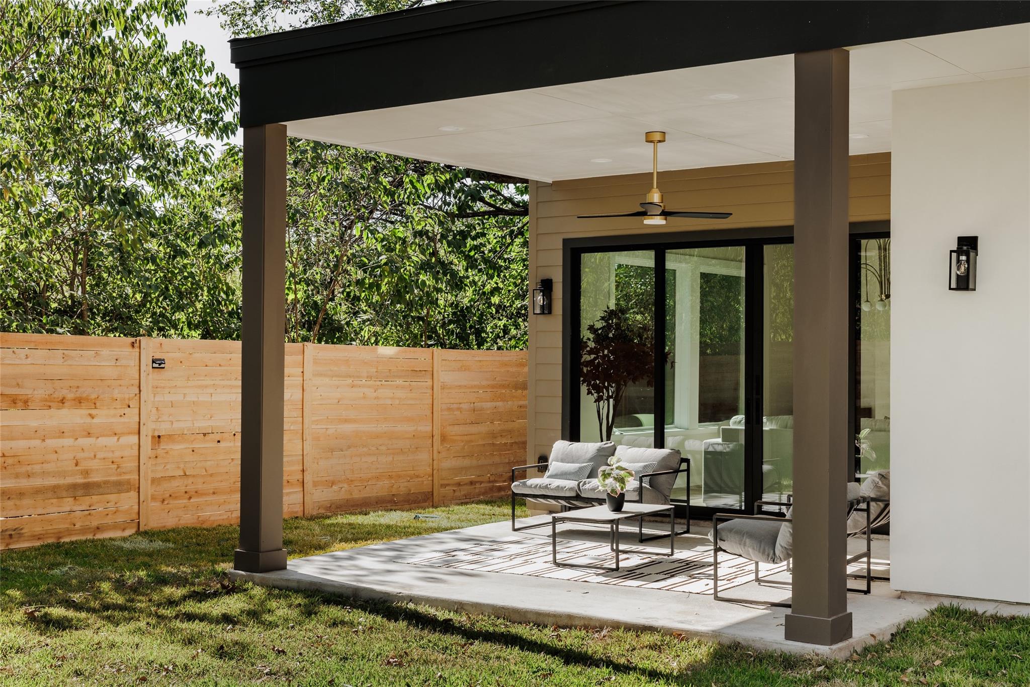 901 Redd St #2 Property Photo 4