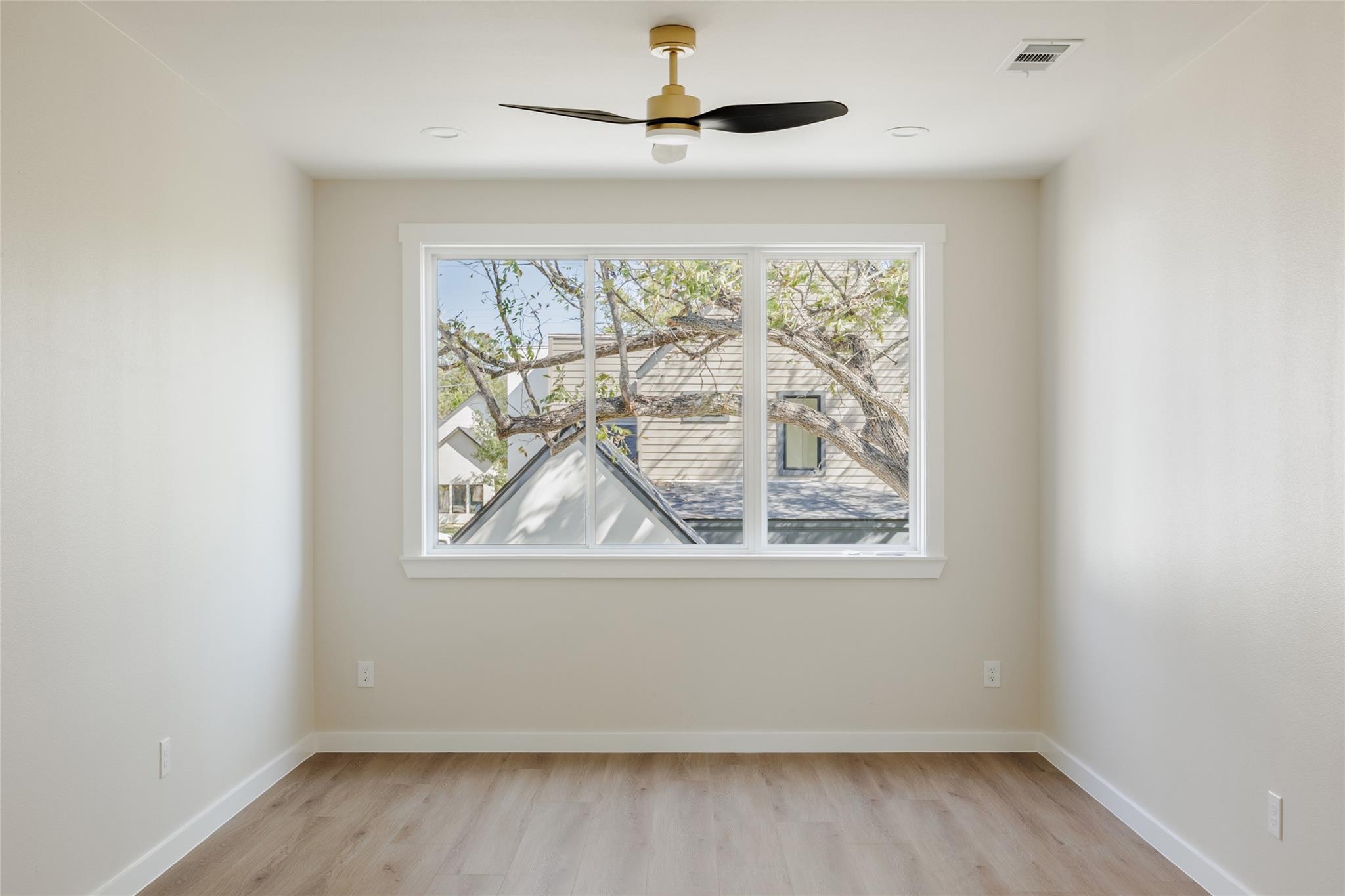 901 Redd St #2 Property Photo 23