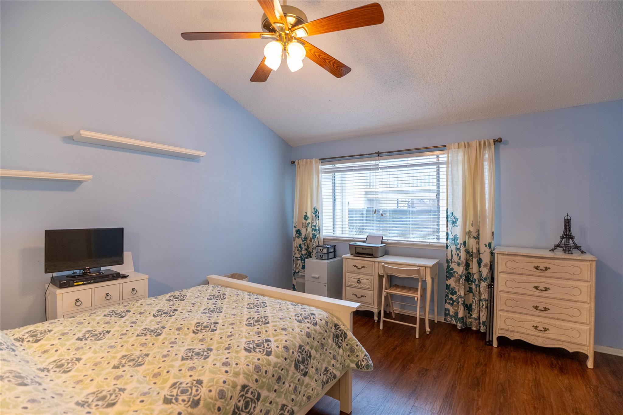8403 Ardash Ln Property Photo 14