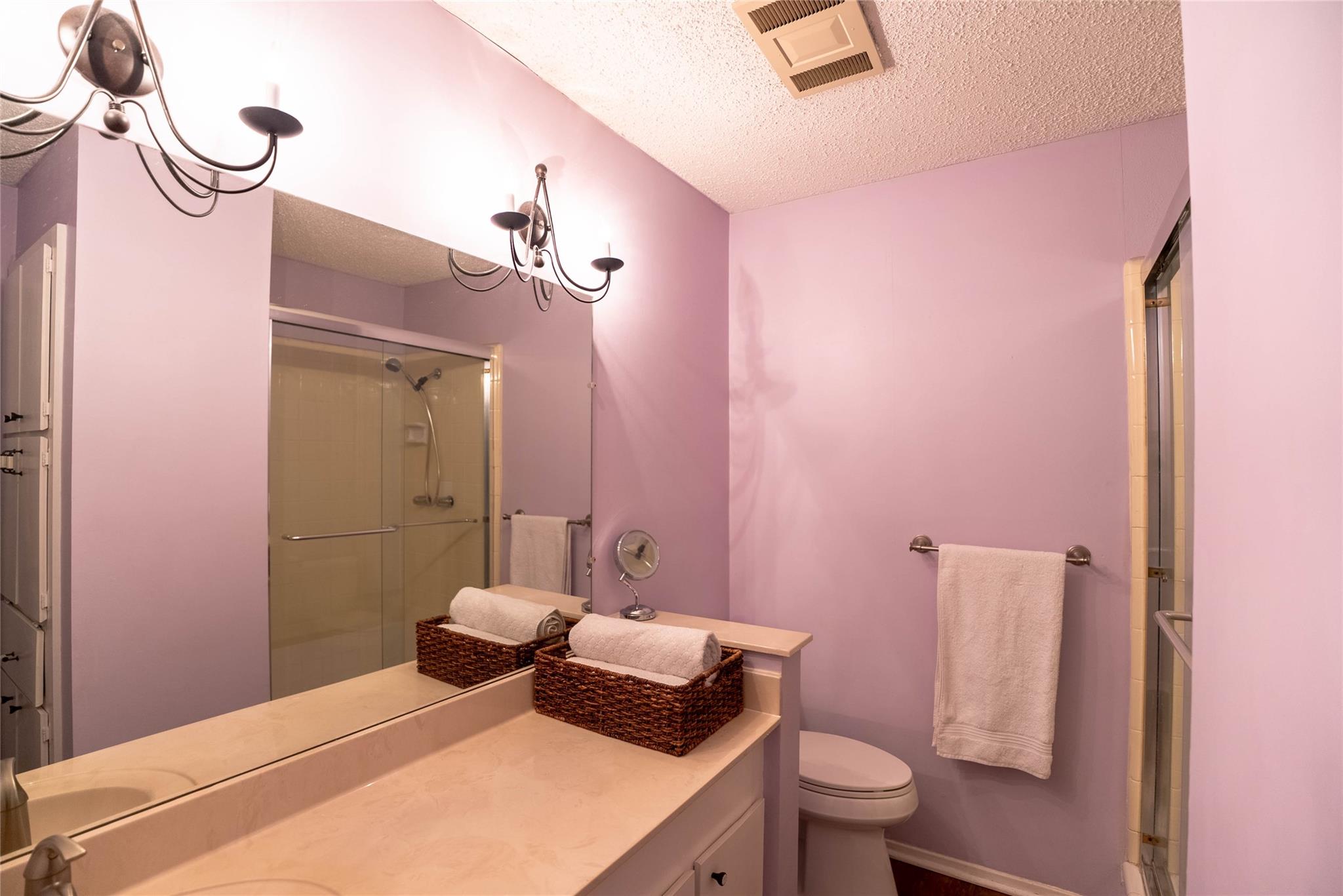 8403 Ardash Ln Property Photo 15