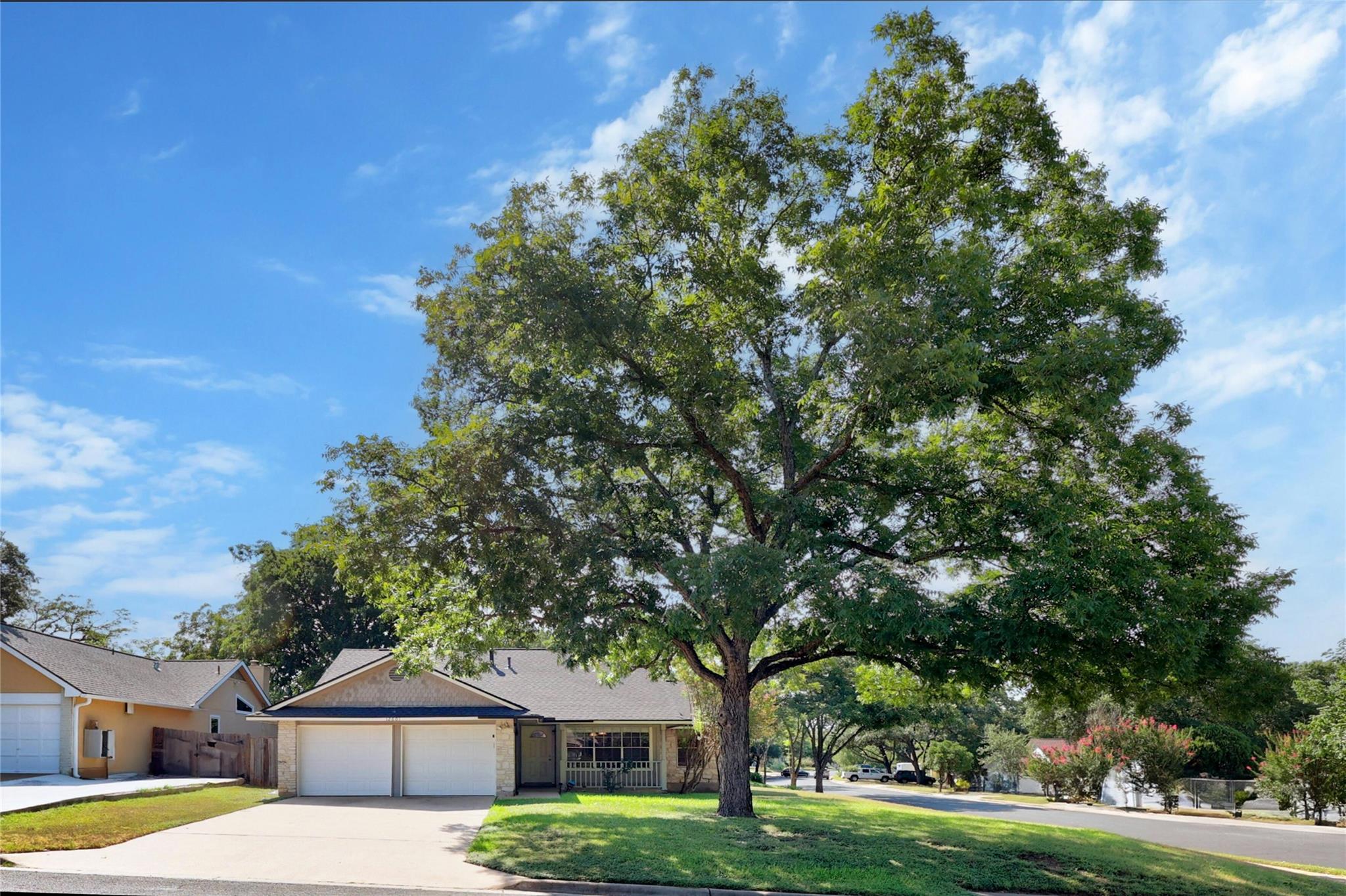 12601 Europa Ln Property Photo 2