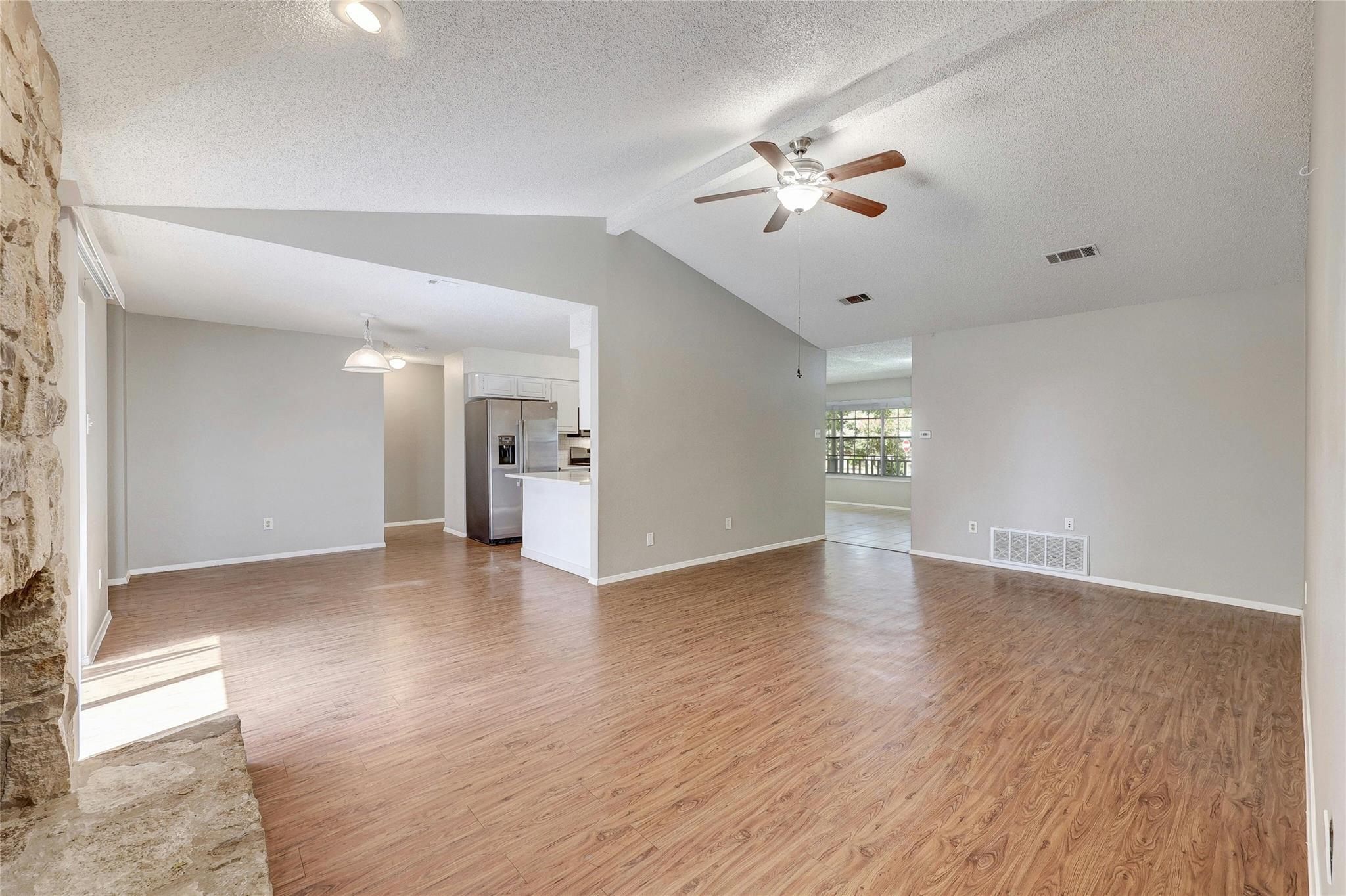 12601 Europa Ln Property Photo 7