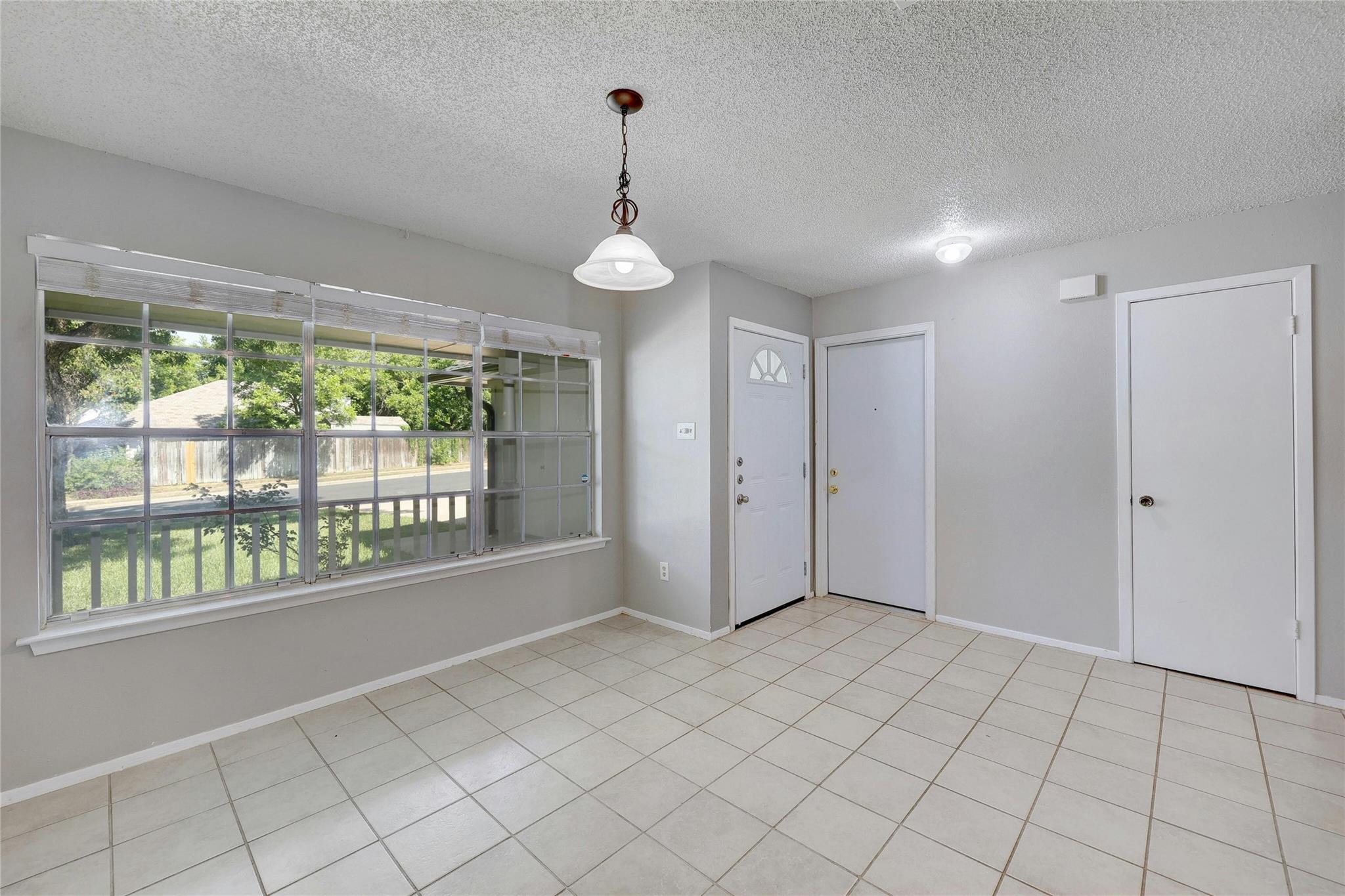 12601 Europa Ln Property Photo 10