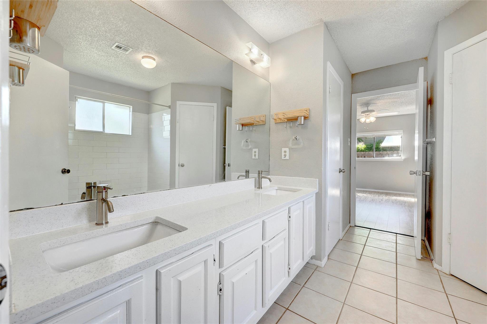 12601 Europa Ln Property Photo 20