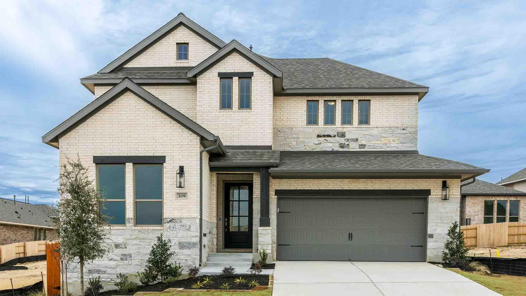 209 Gary Wayne DR Property Photo 1