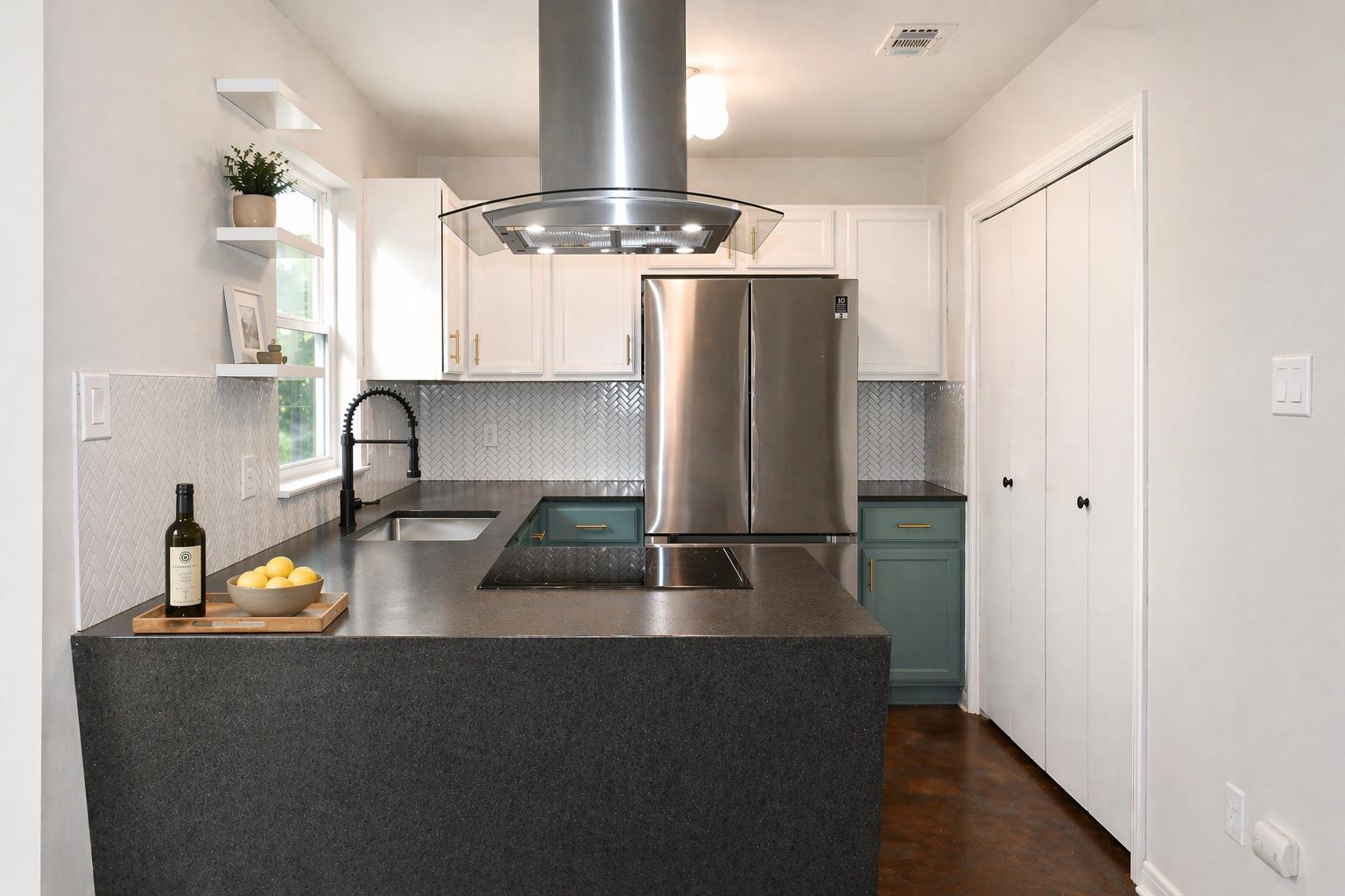 7206 Meador Ave #B Property Photo 1