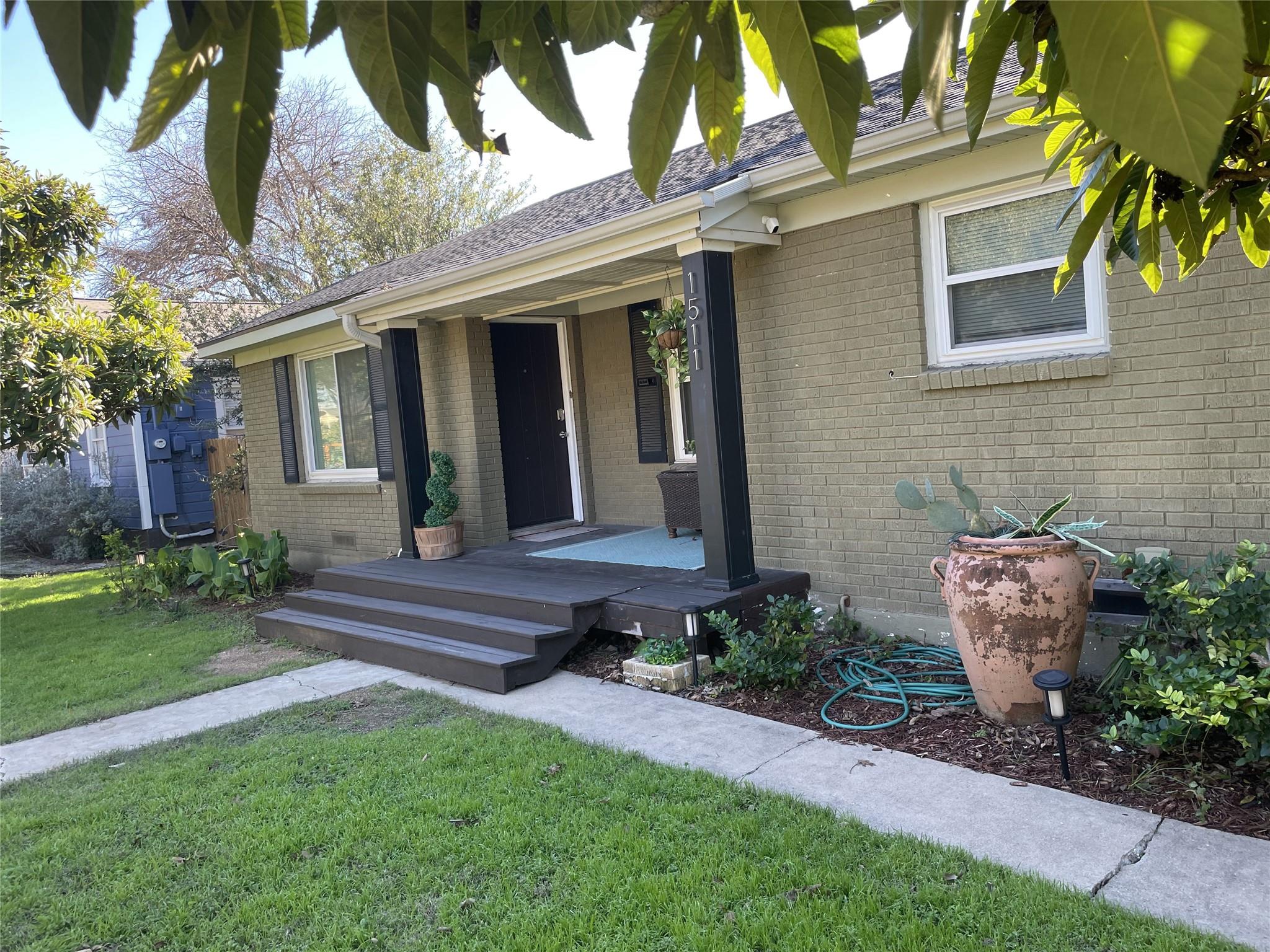 1511 Ullrich Ave Property Photo 1