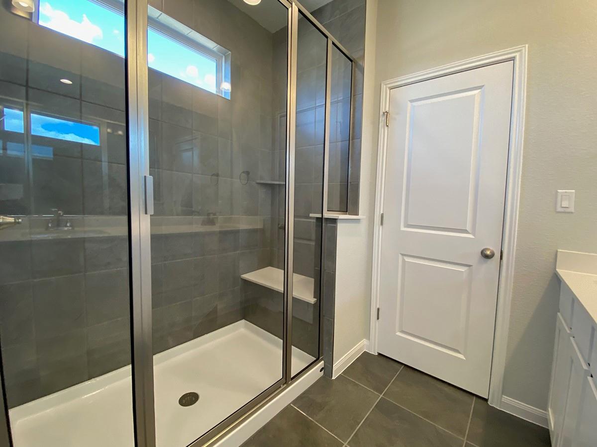 320 Creek Rd 303 Property Photo 15