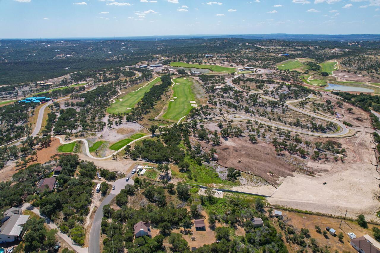 1102 Debco Ln Property Photo 7