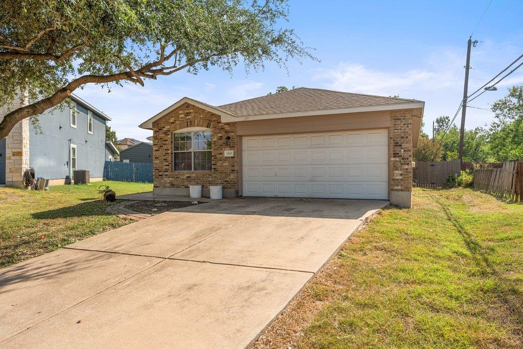 2100 Boyer Dr Property Photo 3