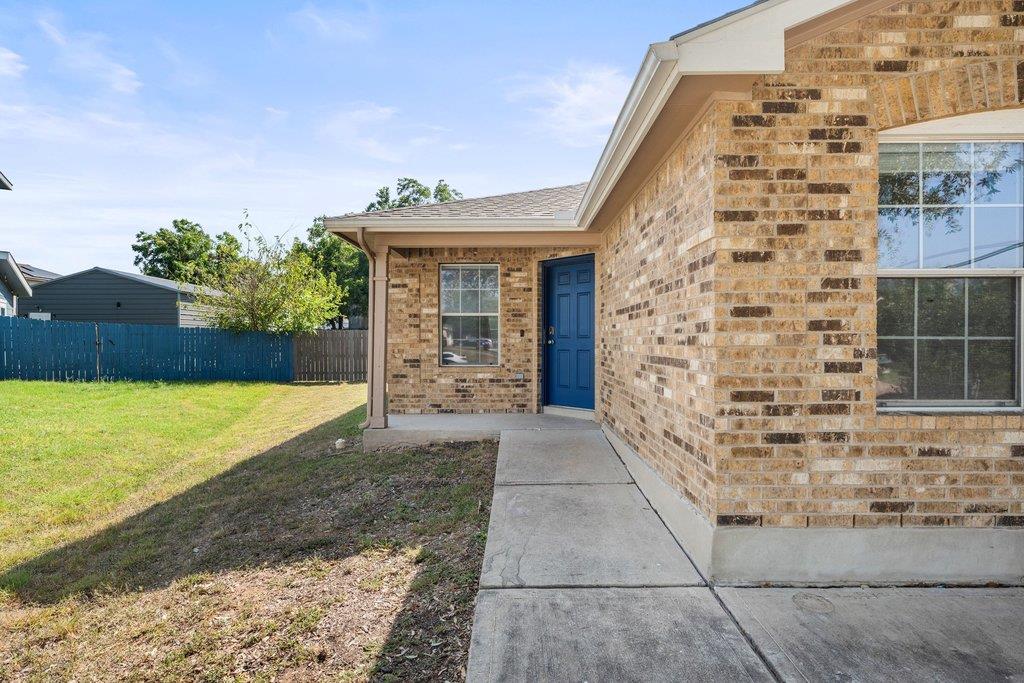 2100 Boyer Dr Property Photo 5