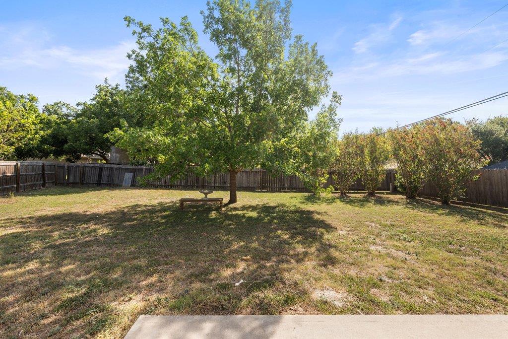 2100 Boyer Dr Property Photo 38