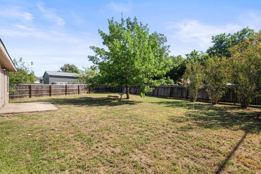 2100 Boyer Dr Property Photo 40