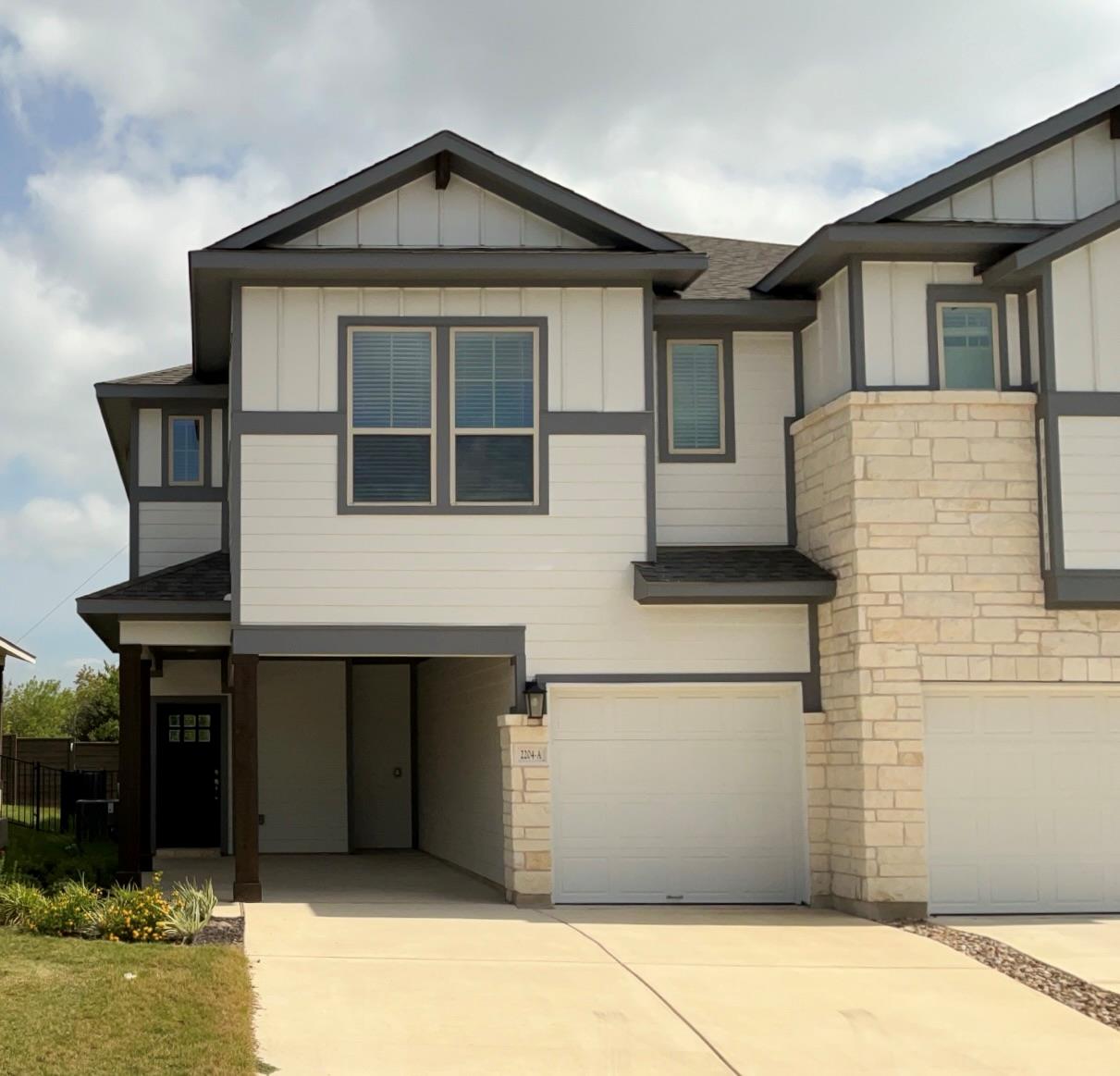2204 Cornfield Dr #A Property Photo 1