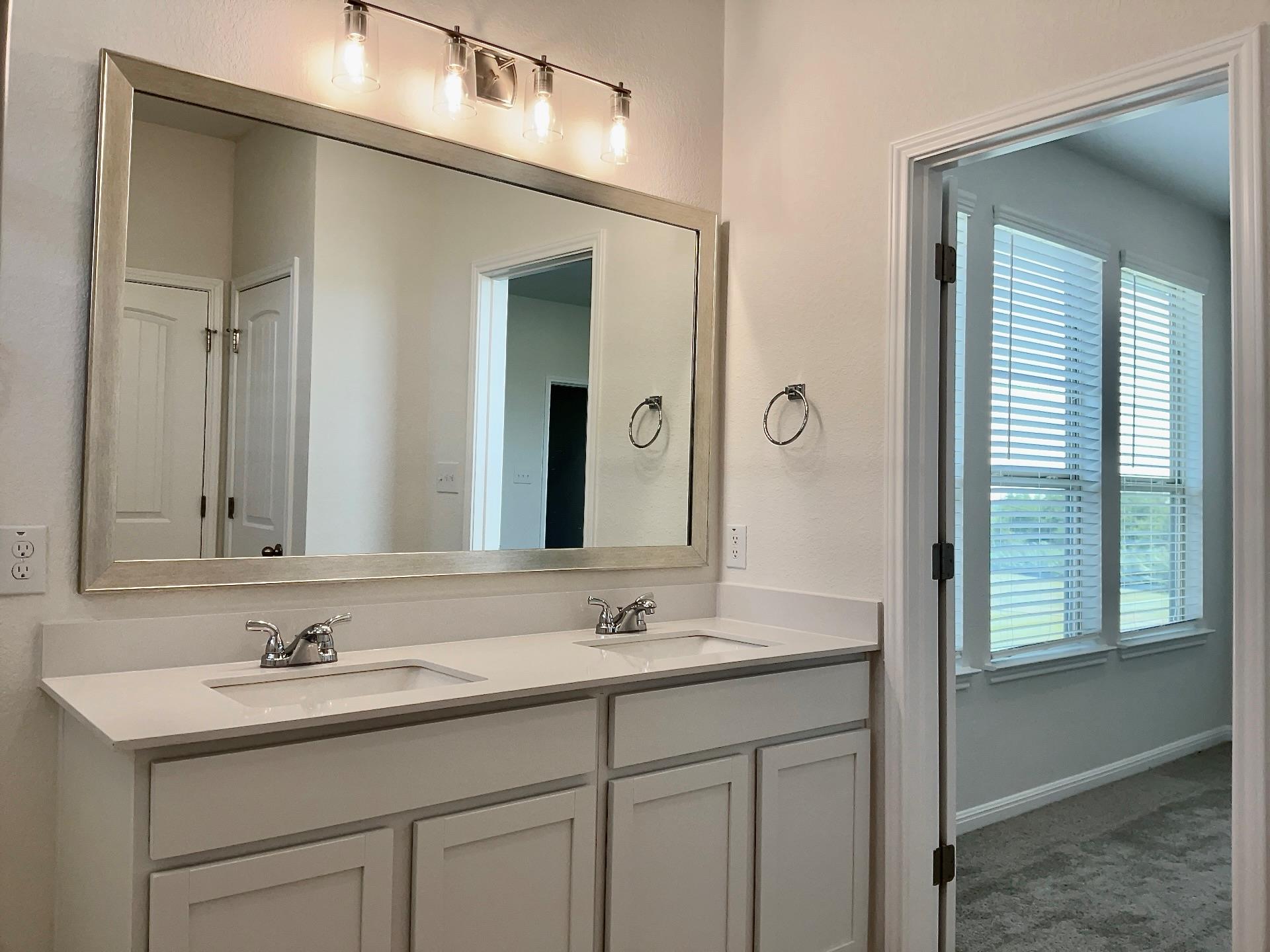 2204 Cornfield Dr #a Property Photo 8
