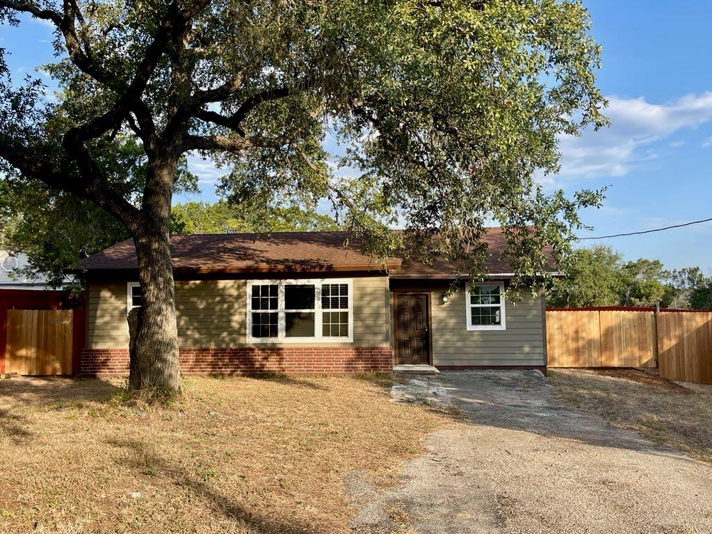 7606 Williamson Creek Dr Property Photo 1