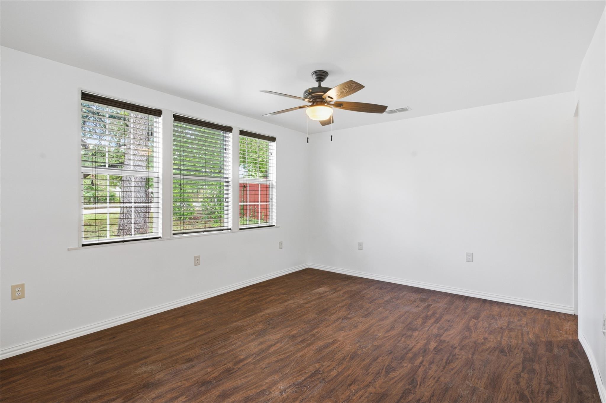 7606 Williamson Creek Dr Property Photo 6