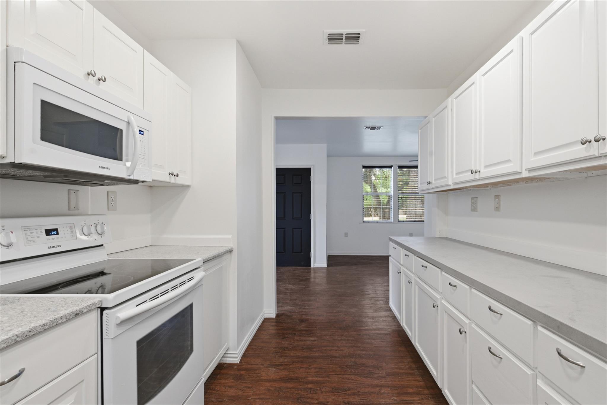 7606 Williamson Creek Dr Property Photo 15