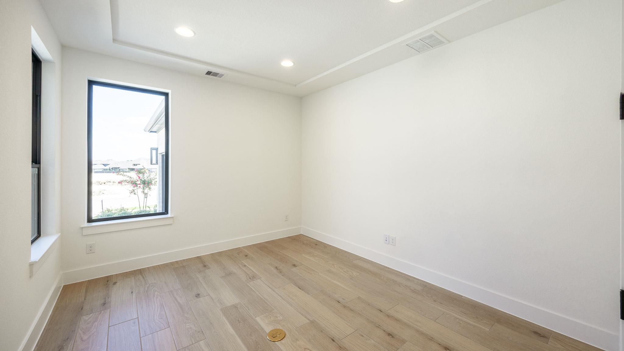245 Maton Way Property Photo 10