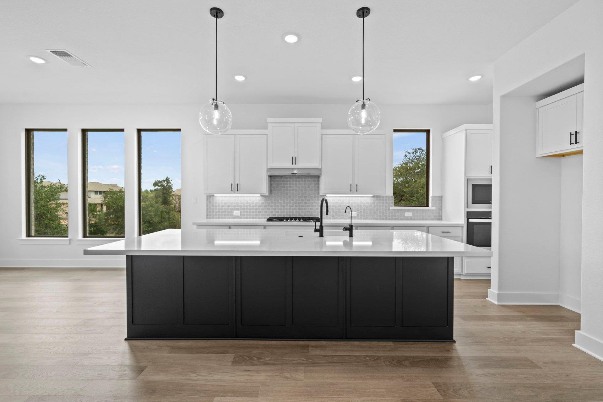 1160 Flying Cloud Trl Property Photo 9