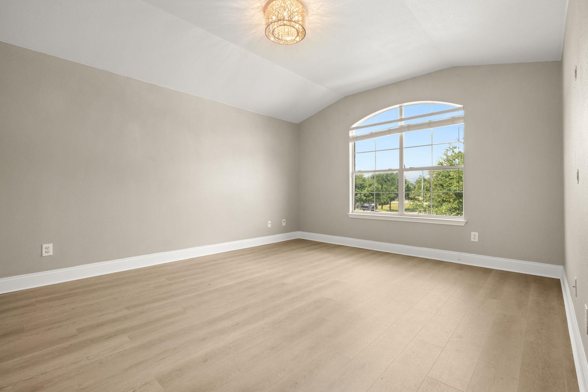 2700 Breezy Point Cv Property Photo 19