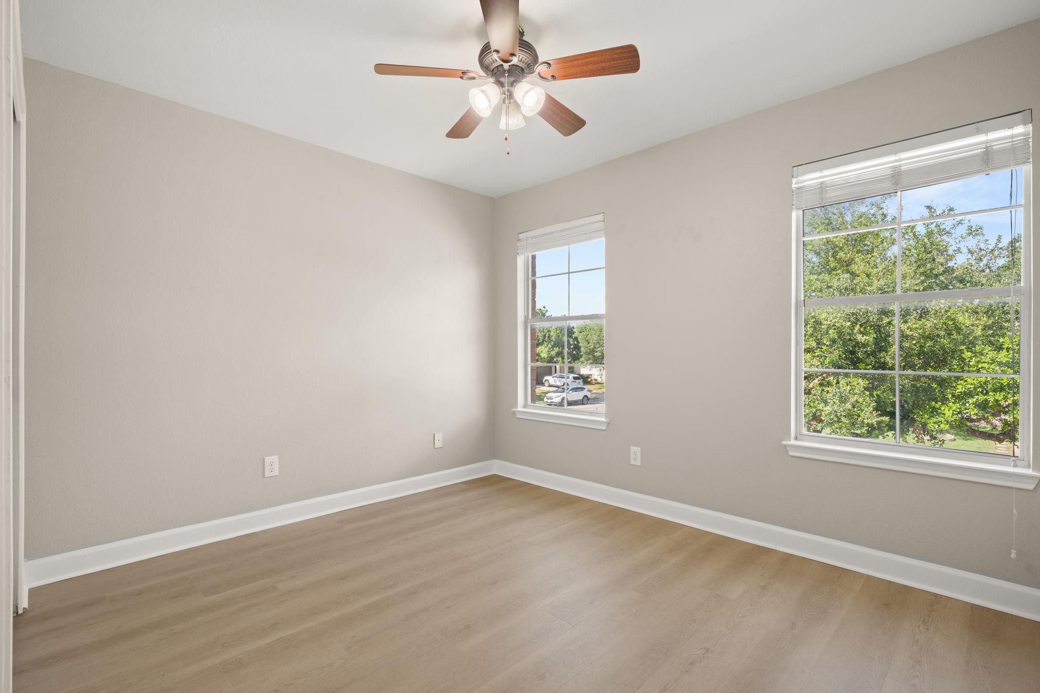 2700 Breezy Point Cv Property Photo 25