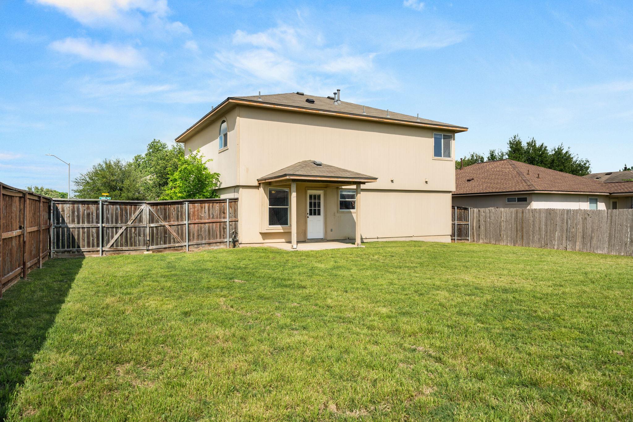2700 Breezy Point Cv Property Photo 30