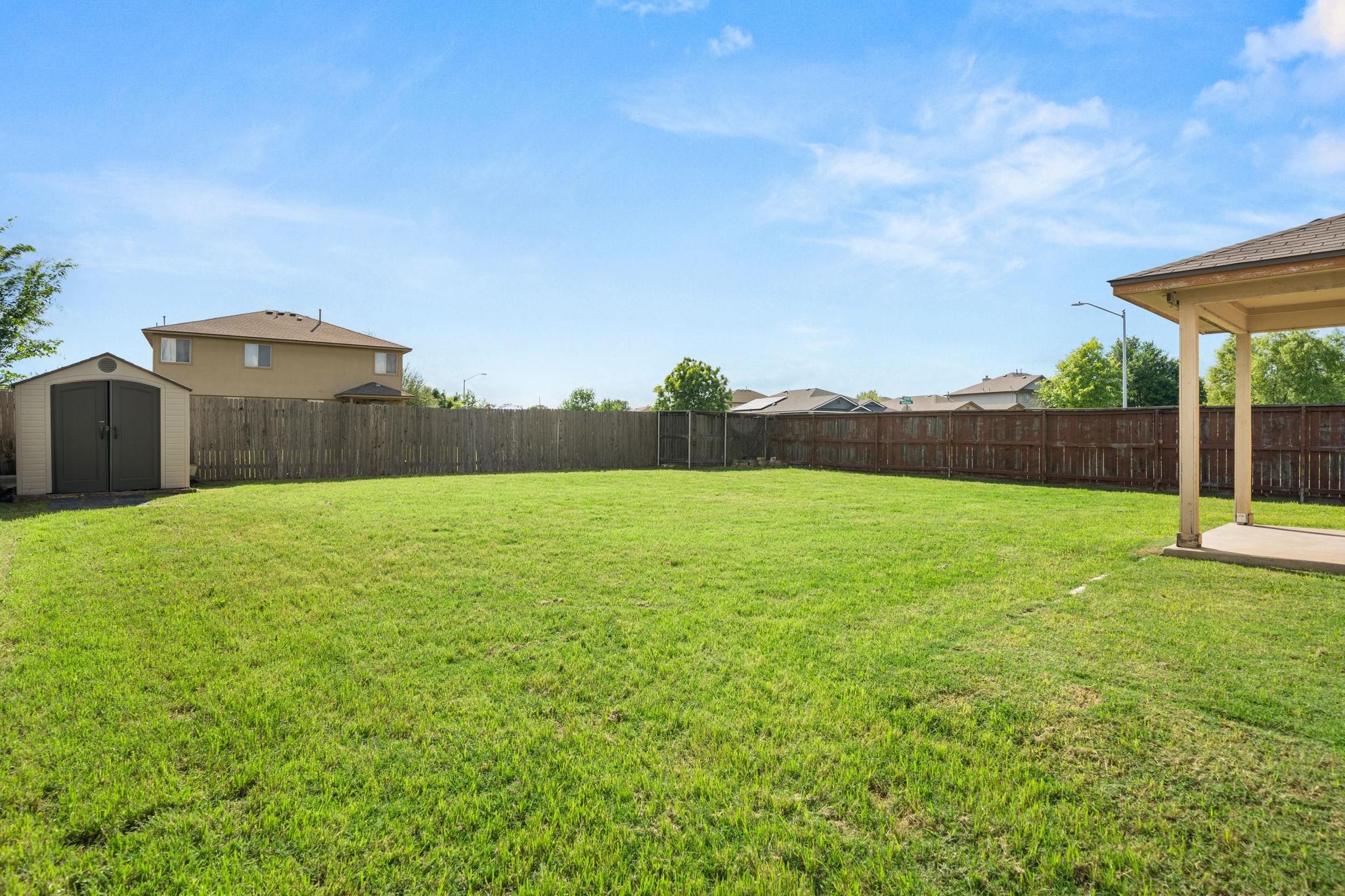 2700 Breezy Point Cv Property Photo 31