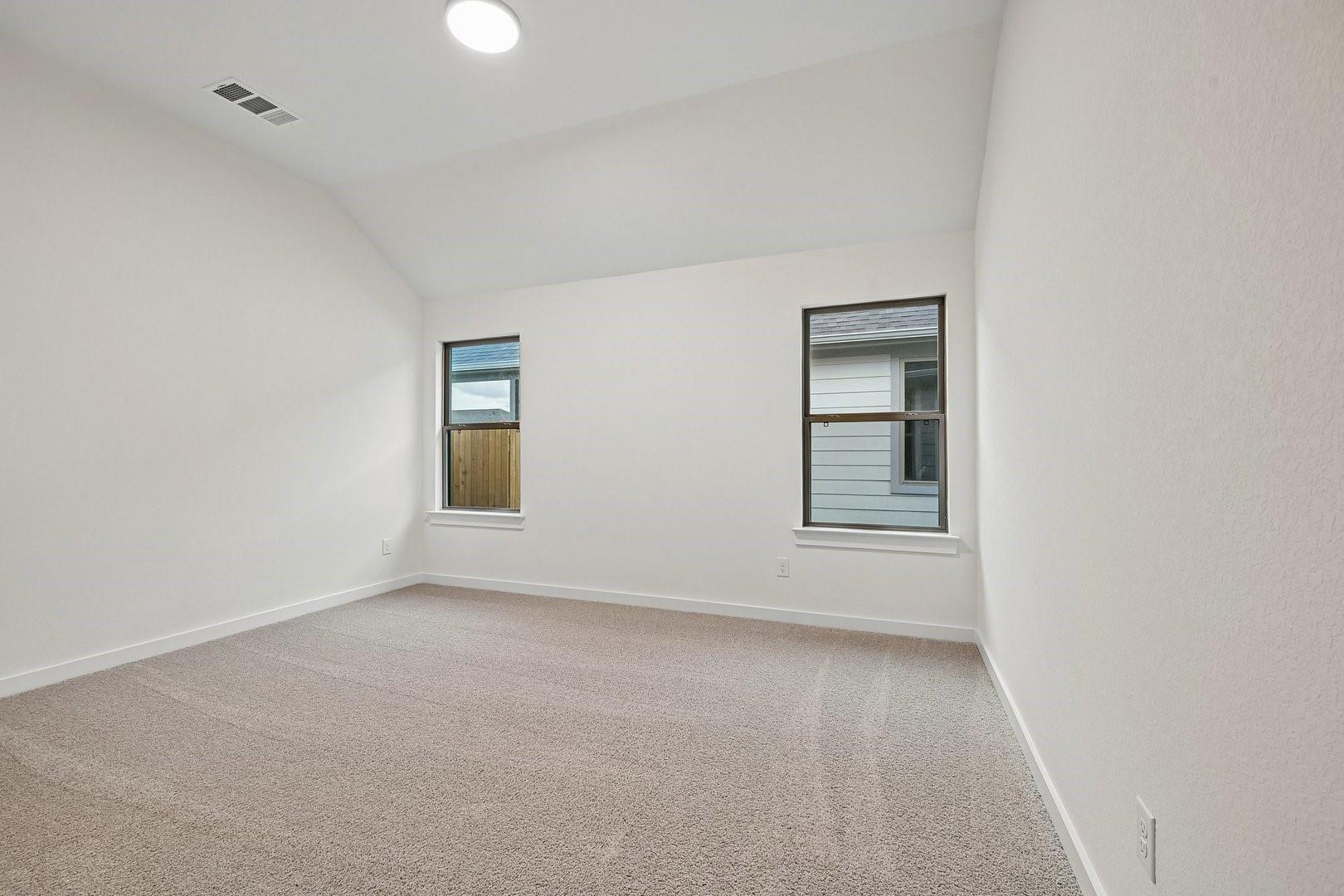 200 Melrose St Property Photo 18