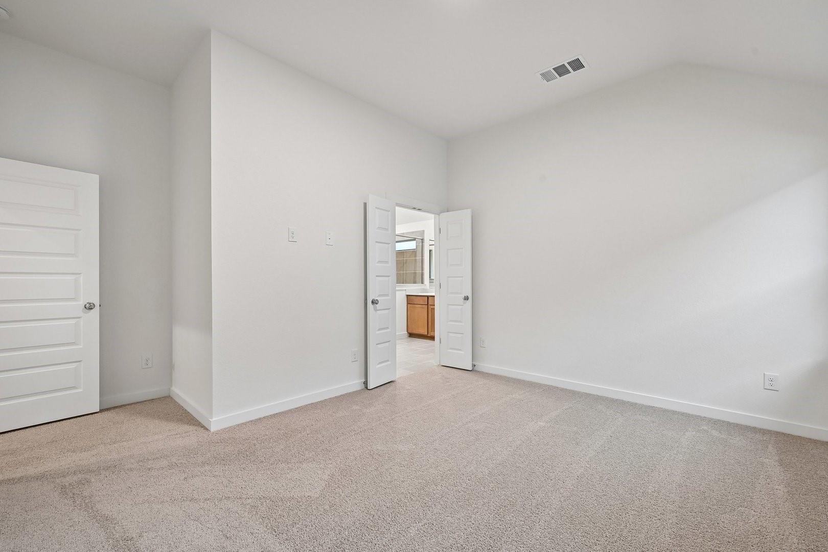 200 Melrose St Property Photo 20