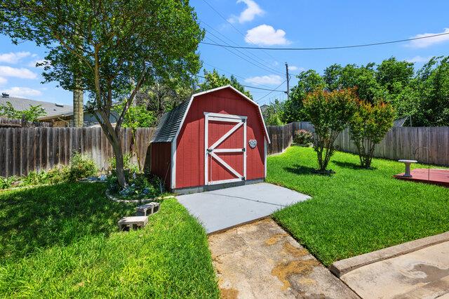 713 W Mary Jane Dr Property Photo 37