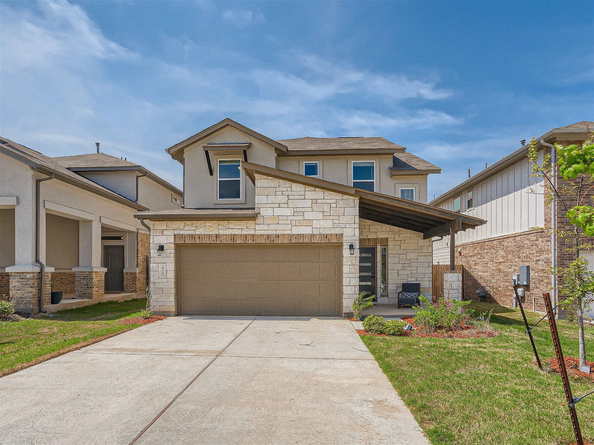 412 Arrowhead Vine St Property Photo 1