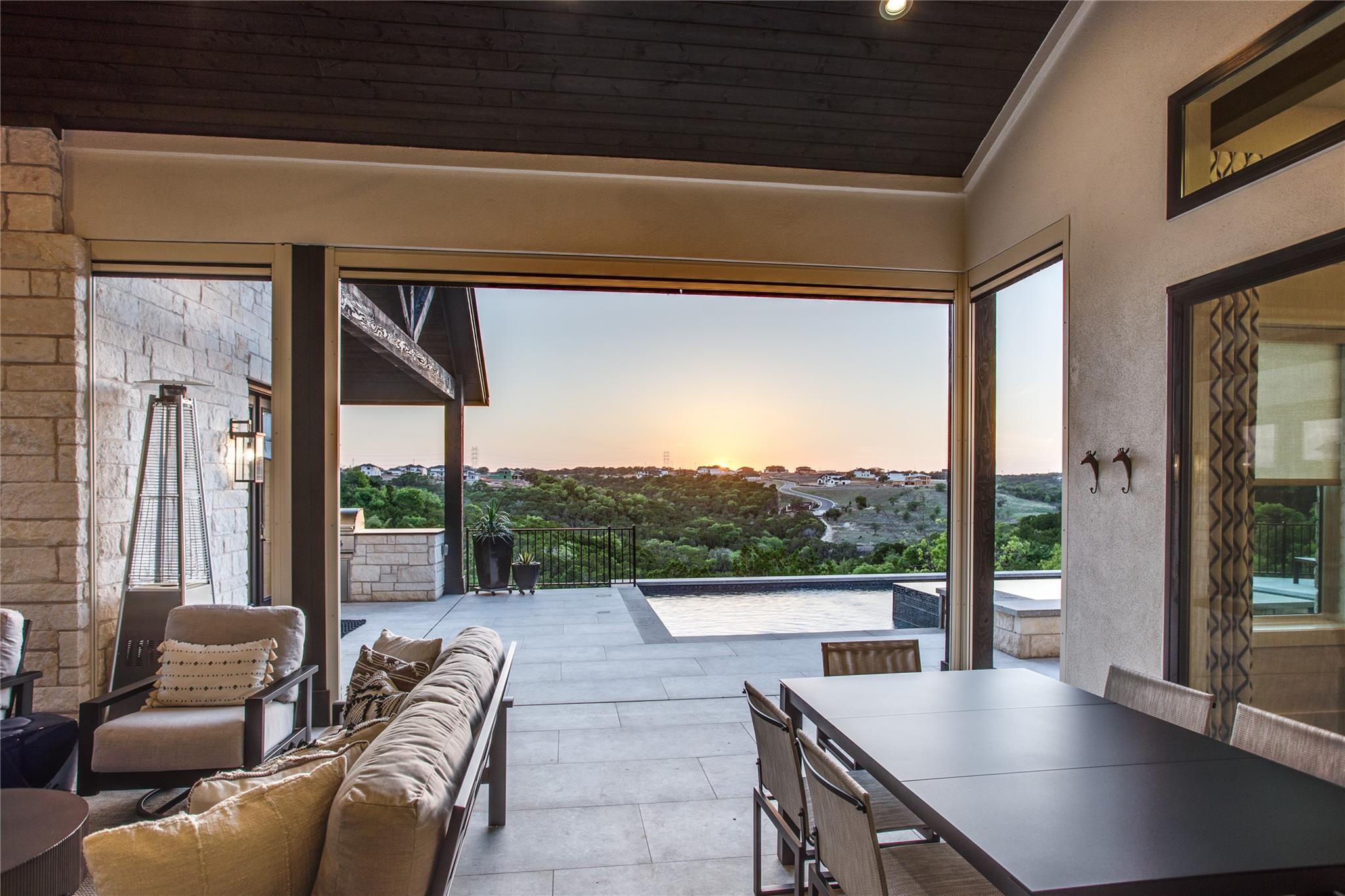 Lakeway Real Estate Listings Main Image